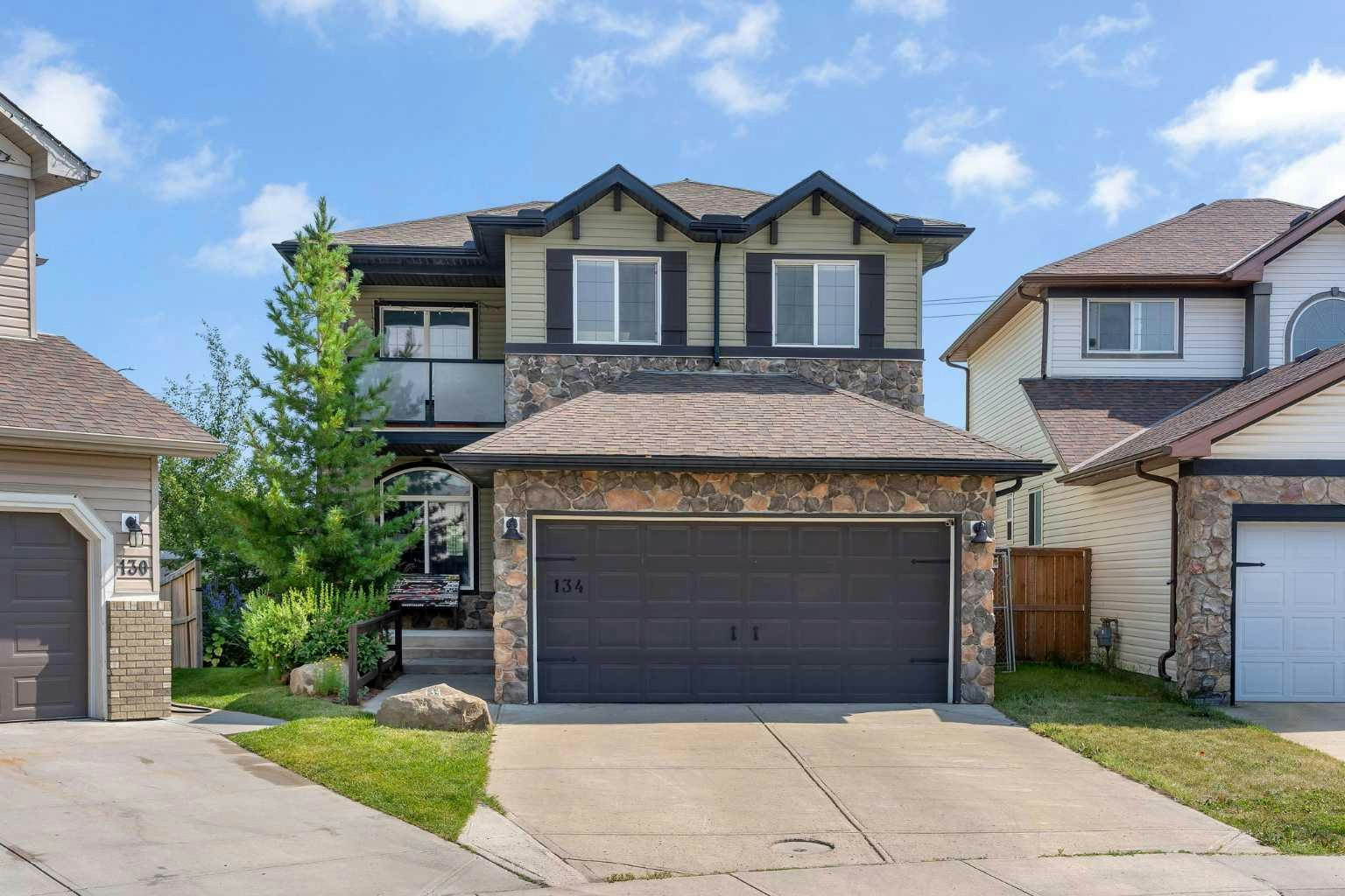 134 Channelside Cove SW, Airdrie, AB, T4B 3J1