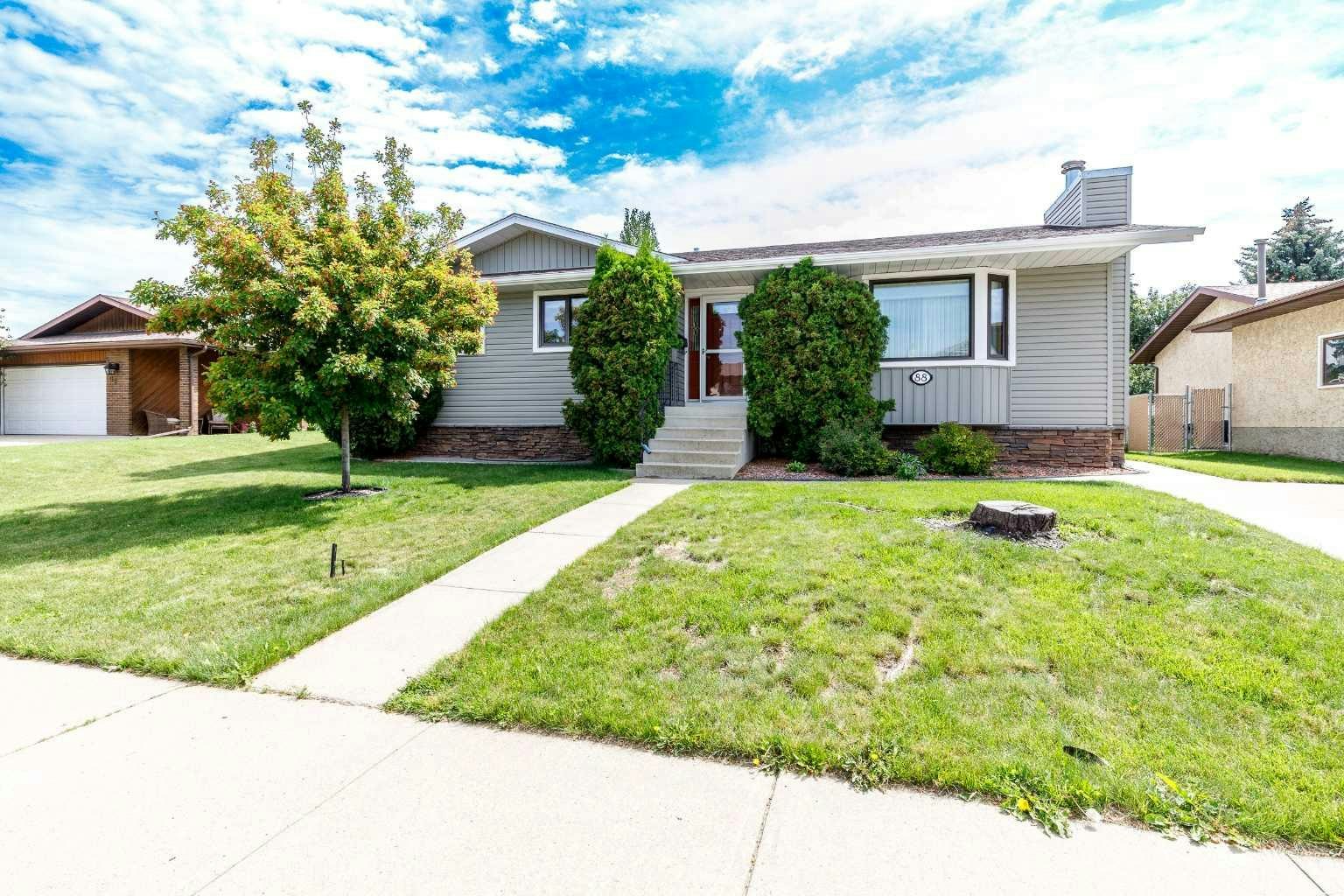 88 Mccullough Cresent, Red Deer, AB, T4R 1S7
