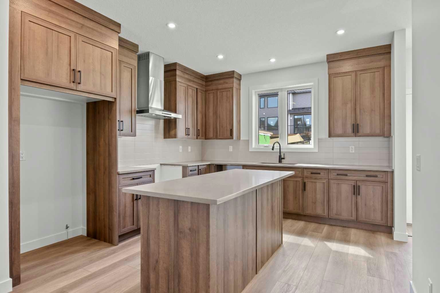 49 Hotchkiss Gardens SE, Calgary, AB, T3S 0T6