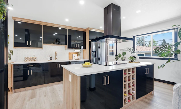 180 Huntford Road NE