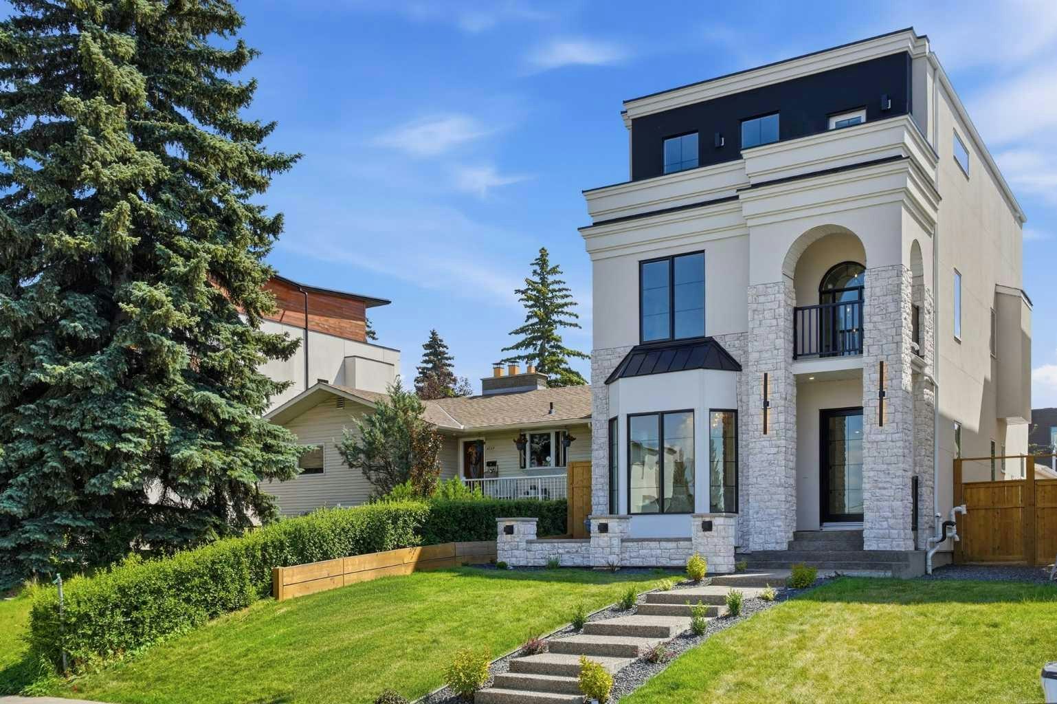 2131 29 Avenue SW, Calgary, AB, T2T 1N6