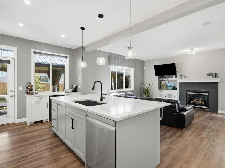 379 Cimarron Boulevard, Okotoks, AB, T1S 2L8 - 17