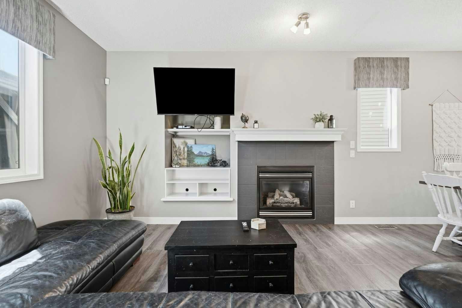 379 Cimarron Boulevard, Okotoks, AB, T1S 2L8 - 9