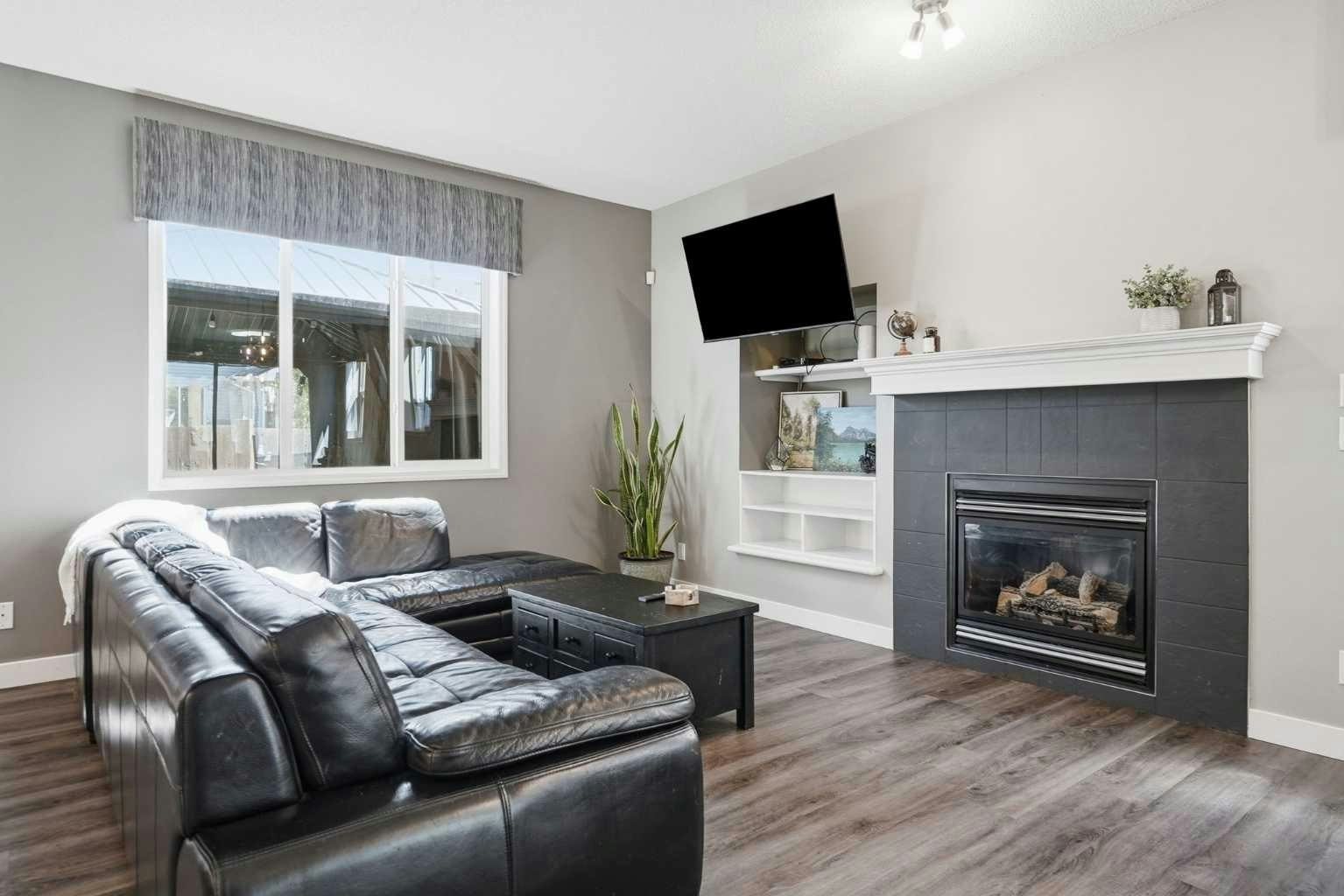 379 Cimarron Boulevard, Okotoks, AB, T1S 2L8 - 8