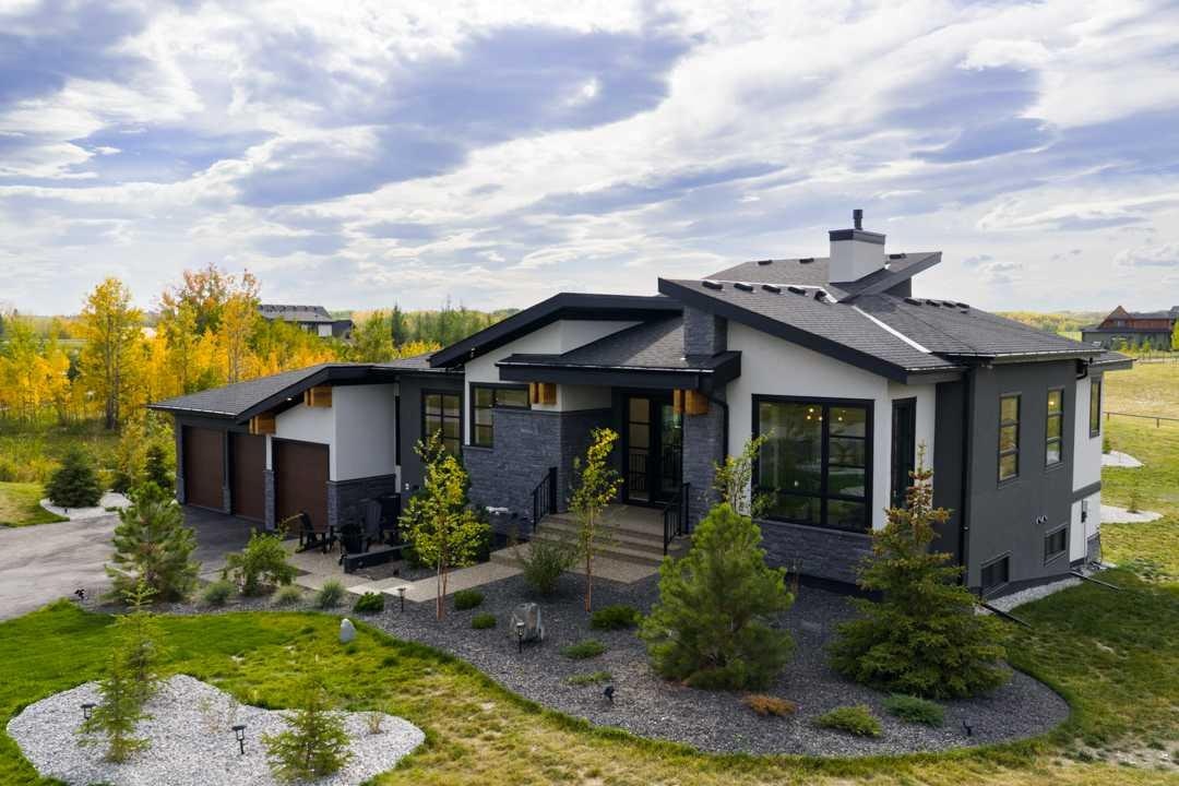 61 Silverhorn Boulevard, Rural Rocky View County, AB, T3R 0X3
