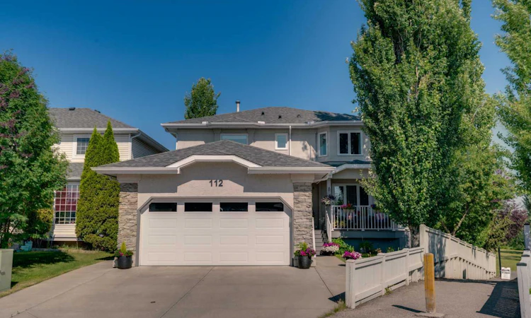 112 Hidden Vale Place NW