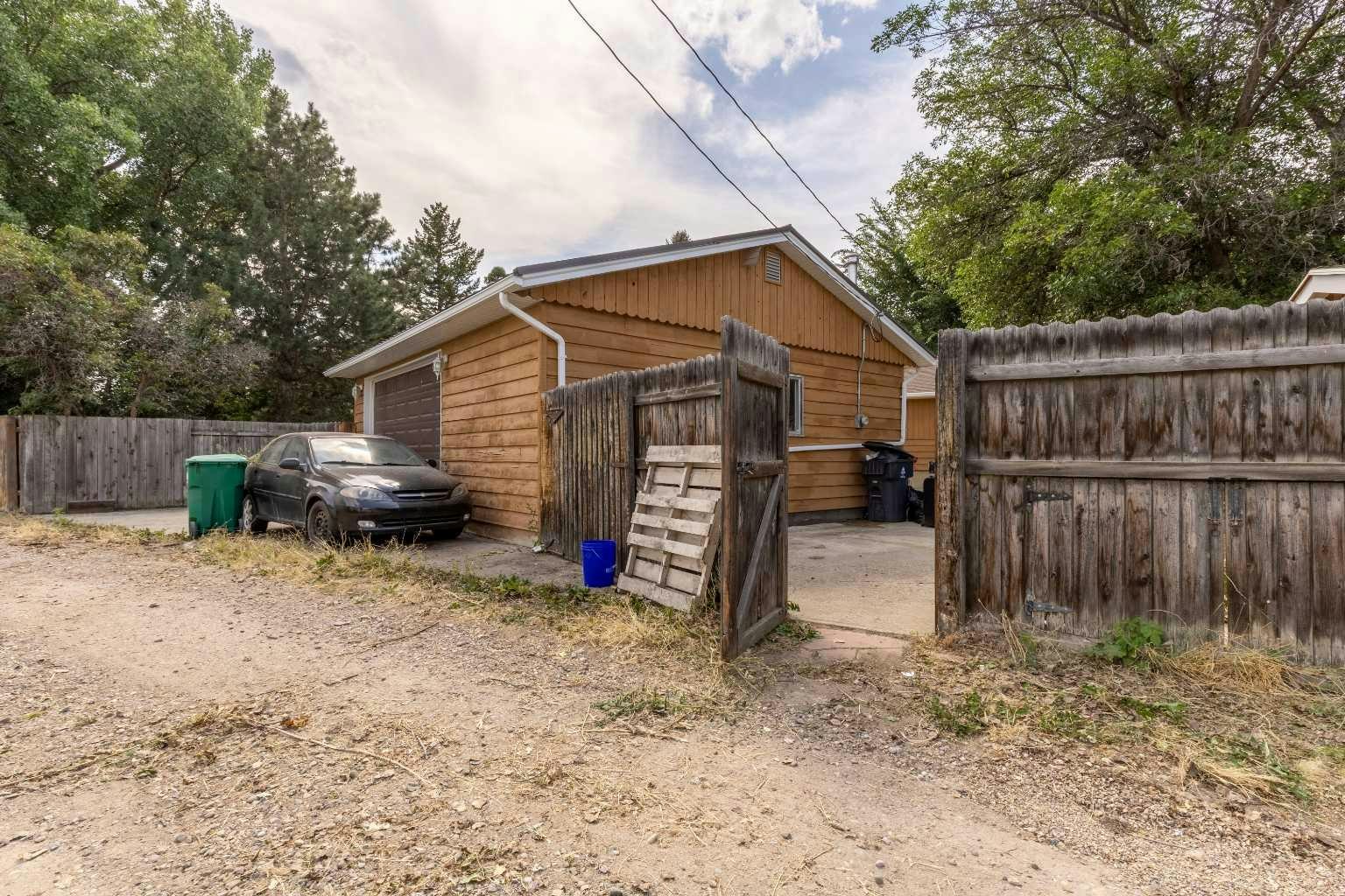 1005 17 Street N, Lethbridge, AB, T1H 3E3 - 37