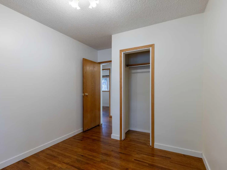 1005 17 Street N, Lethbridge, AB, T1H 3E3 - 19