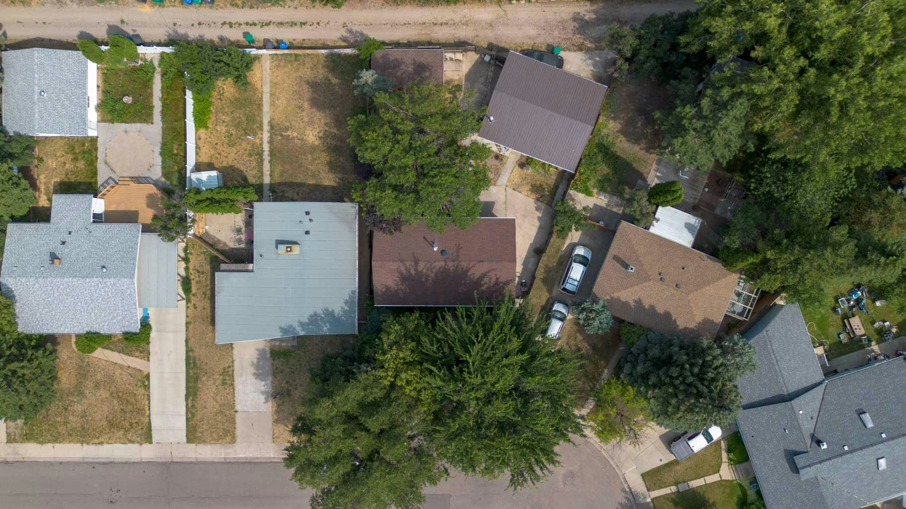1005 17 Street N, Lethbridge, AB, T1H 3E3 - 45