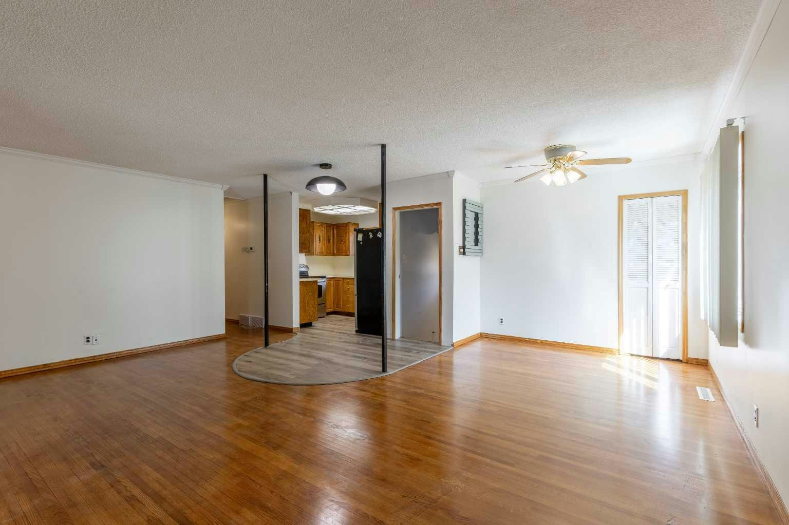 1005 17 Street N, Lethbridge, AB, T1H 3E3 - 8
