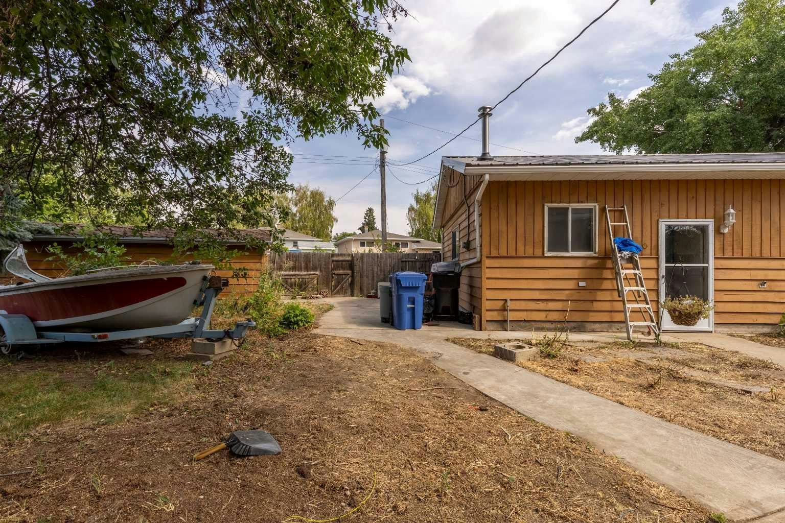 1005 17 Street N, Lethbridge, AB, T1H 3E3 - 35