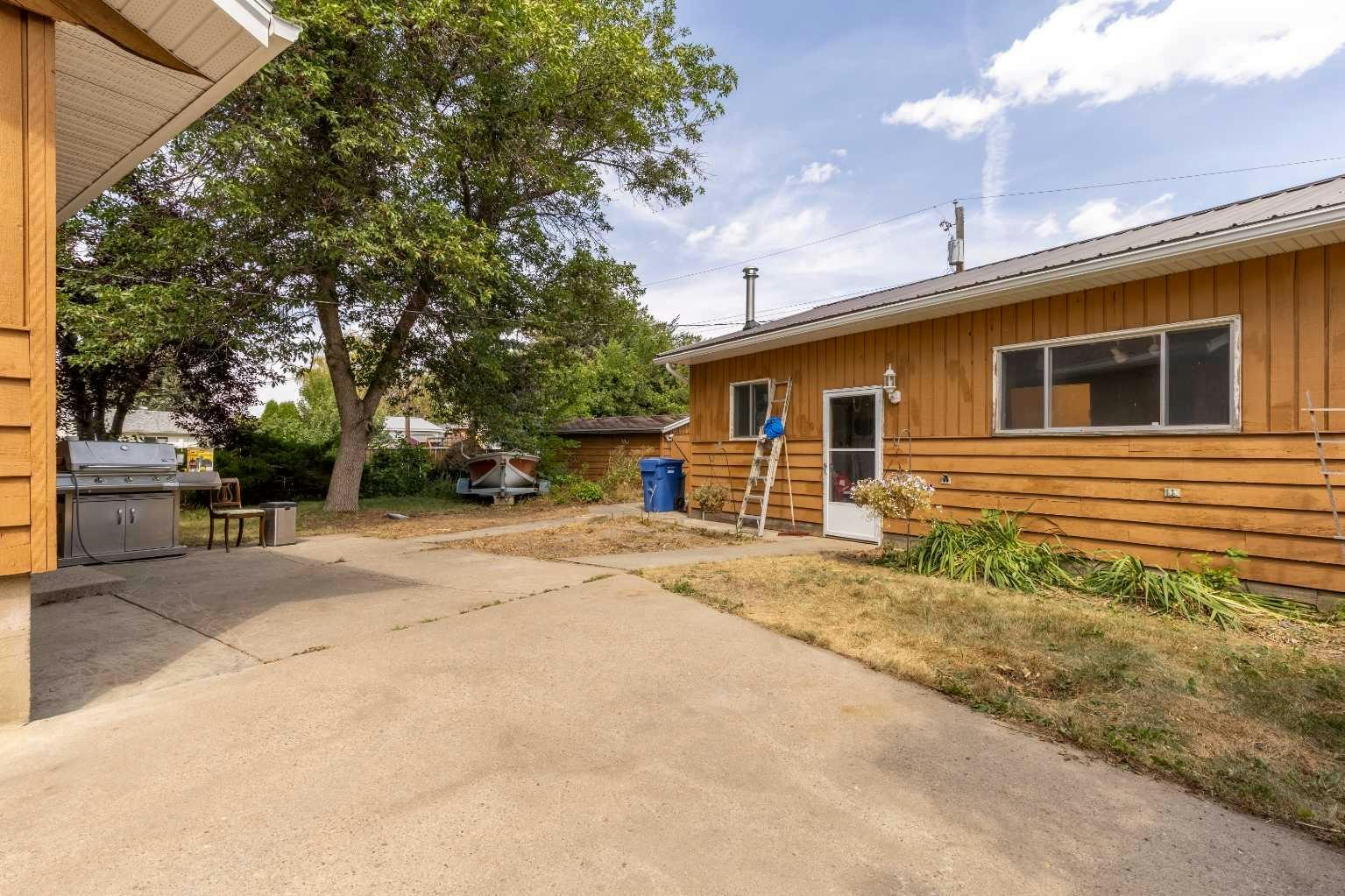 1005 17 Street N, Lethbridge, AB, T1H 3E3 - 33