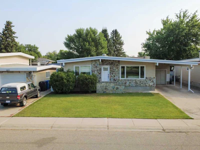 3621 Redwood Road S - 2