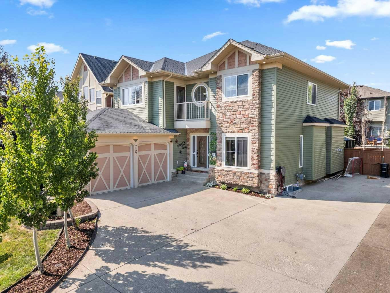 737 Canoe Avenue SW, Airdrie, AB, T4B 3K5
