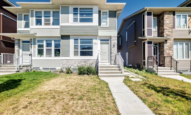224 Corner Meadows Way