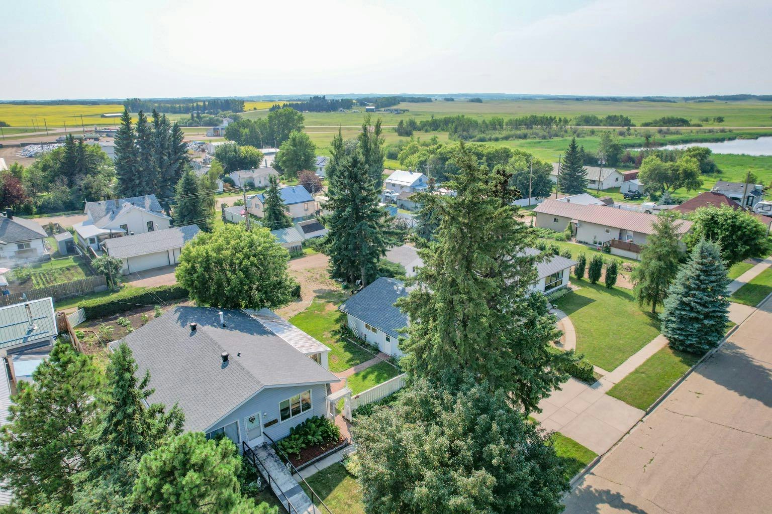 5016 48 Avenue, Bashaw, AB, T0B 0H0