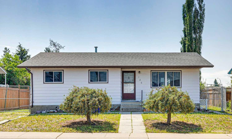 126 Thistle Way