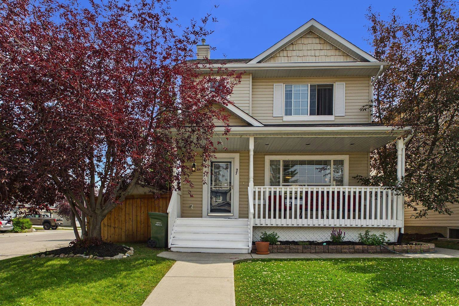 27 Bridlewood Park SW, Calgary, AB, T2Y 3R6