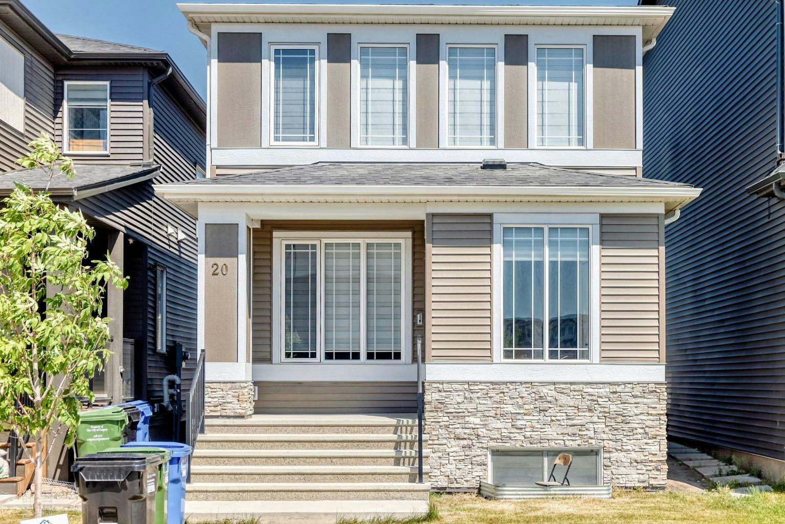 20 Corner Glen Avenue NE, Calgary, AB, T3N 2L6
