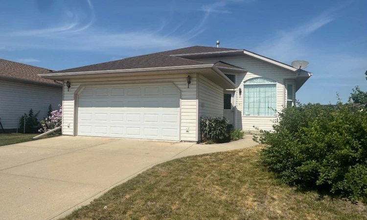 114 Sunridge Avenue