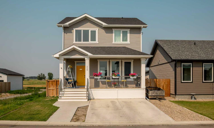 110 Prairie Gold Street
