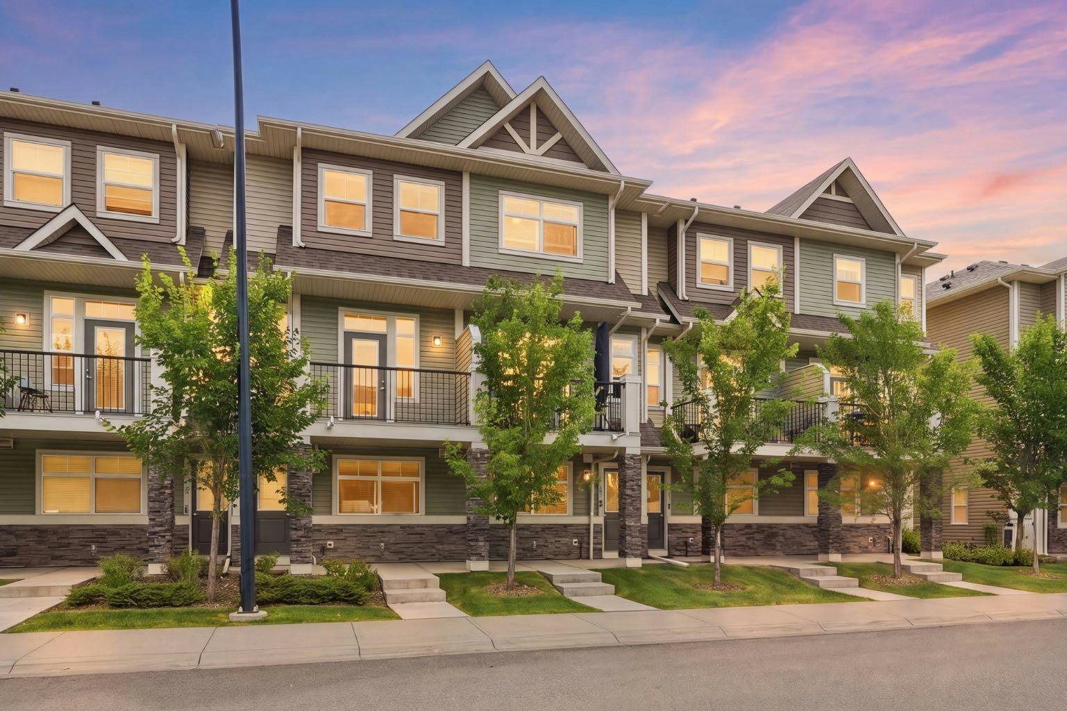 187 Legacy Common SE, Calgary, AB, T2X 4H9