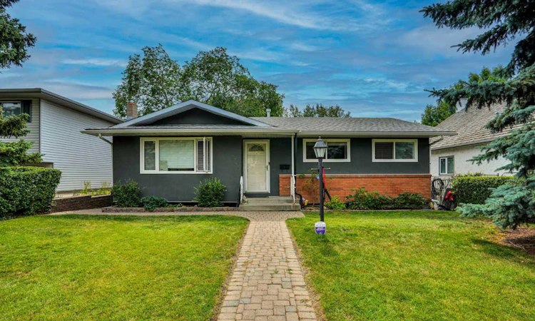 5748 Dalmead Crescent NW