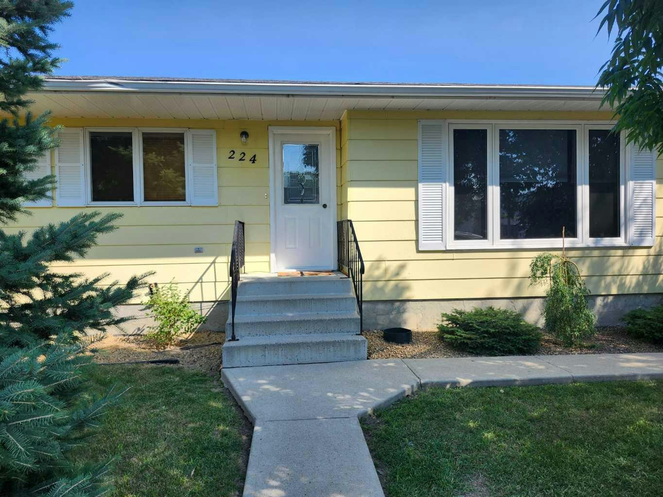 224 2 Street, Drumheller, AB, T0J 0Y0