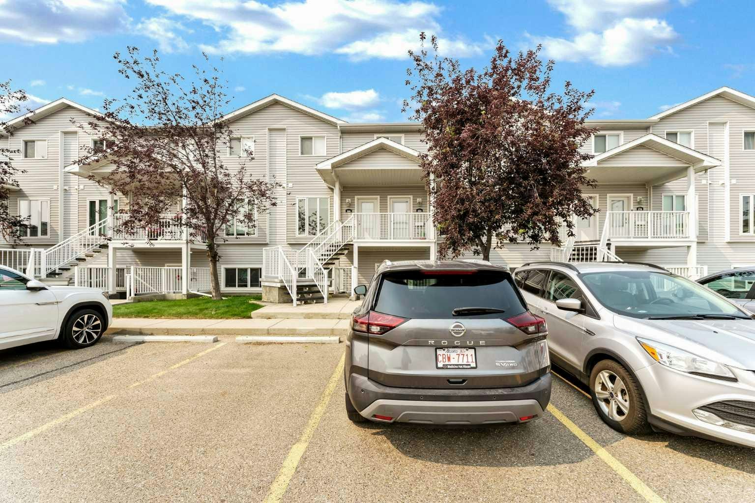 284 Northlands Pointe NE, Medicine Hat, AB, T1C 0C1