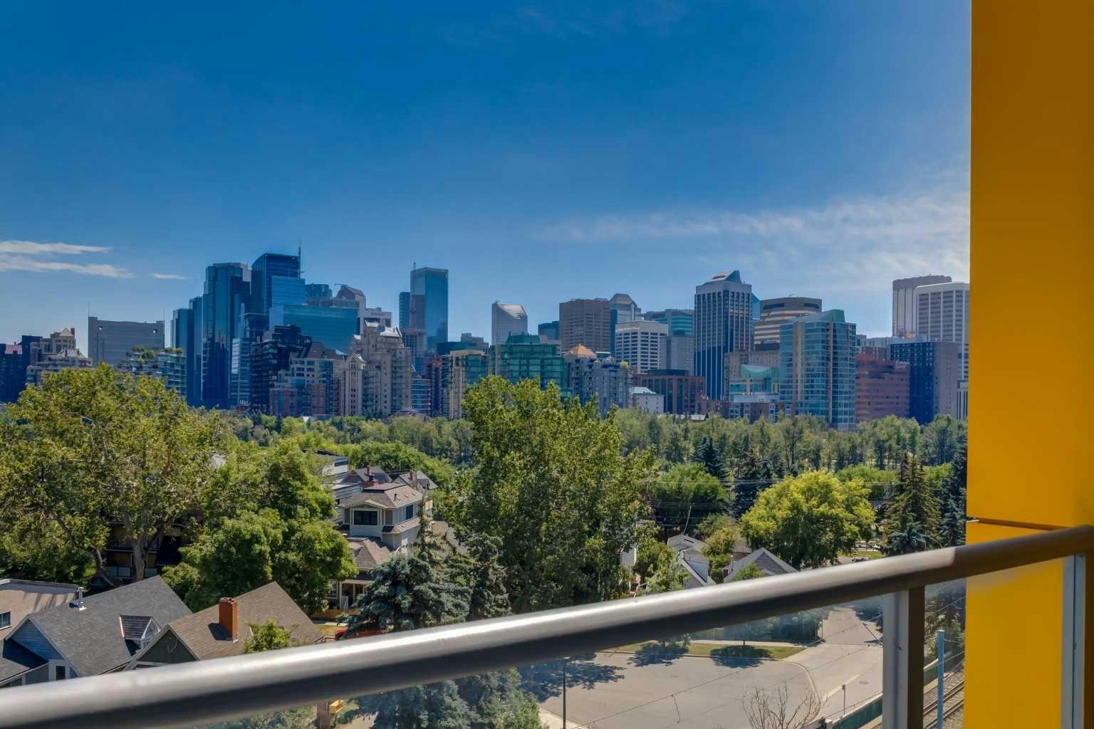 702-235 9a Street NW, Calgary, AB, T2N 4H7