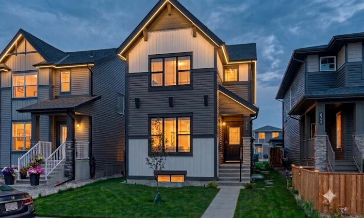856 Midtown Drive SW