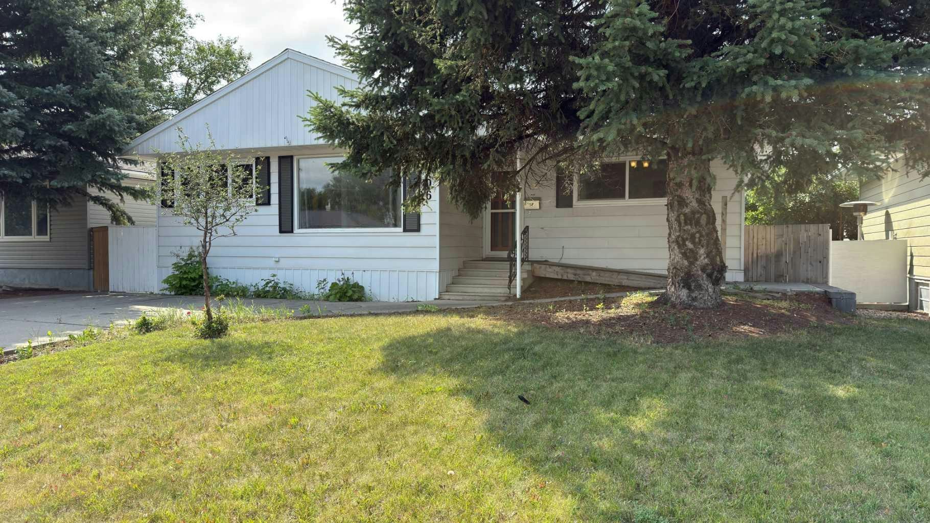 1906 14 Avenue S, Lethbridge, AB, T1K 0V1
