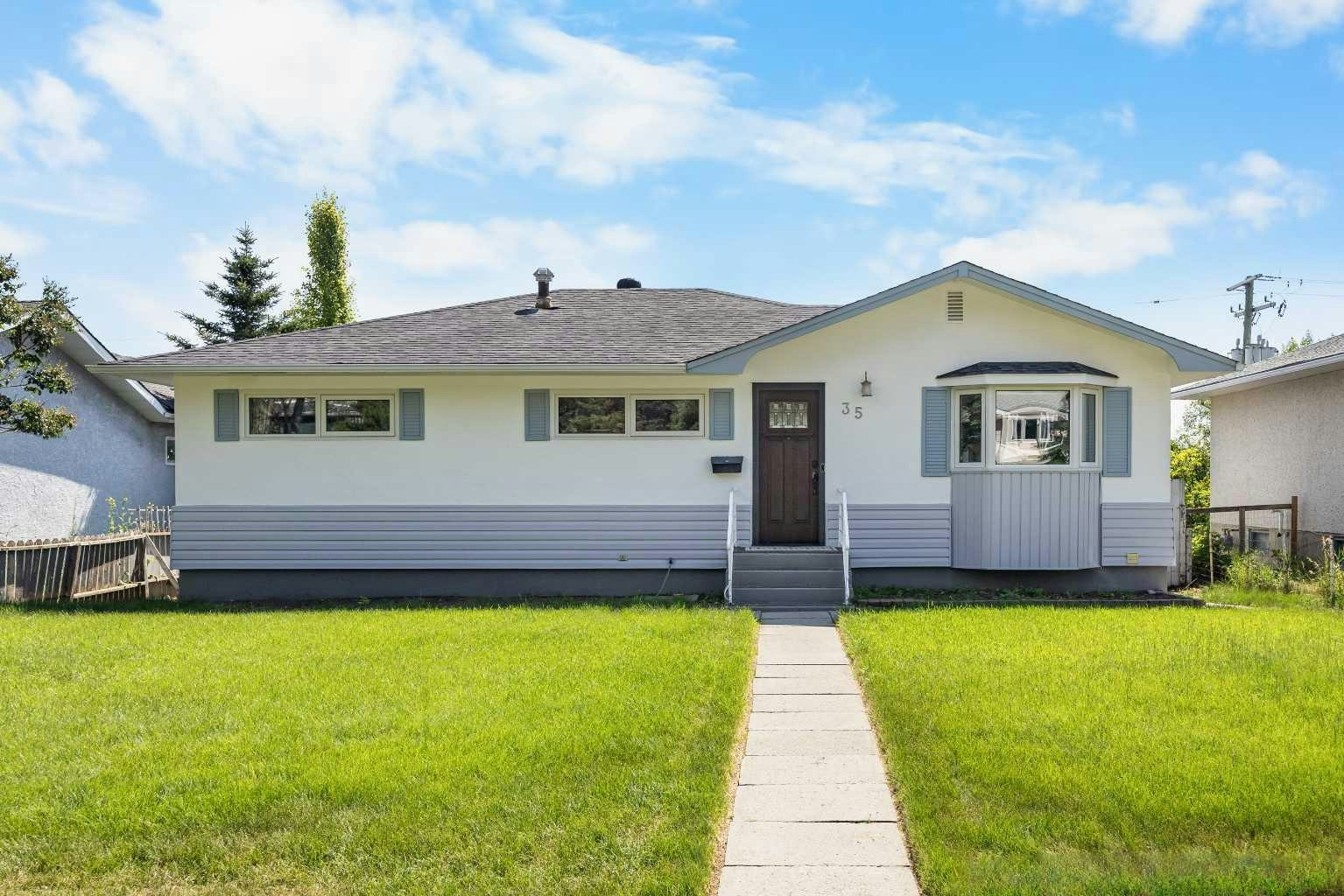 35 Collingwood Place NW, Calgary, AB, T2L 0R1