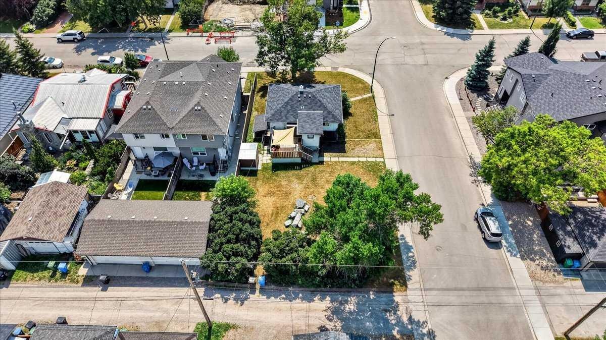 440 53 Avenue SW, Calgary, AB, T2V 0B7