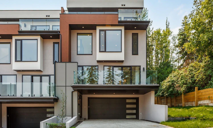 3-2703 Erlton Street SW