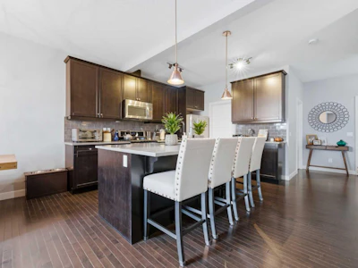 406 River Heights Crescent - 5