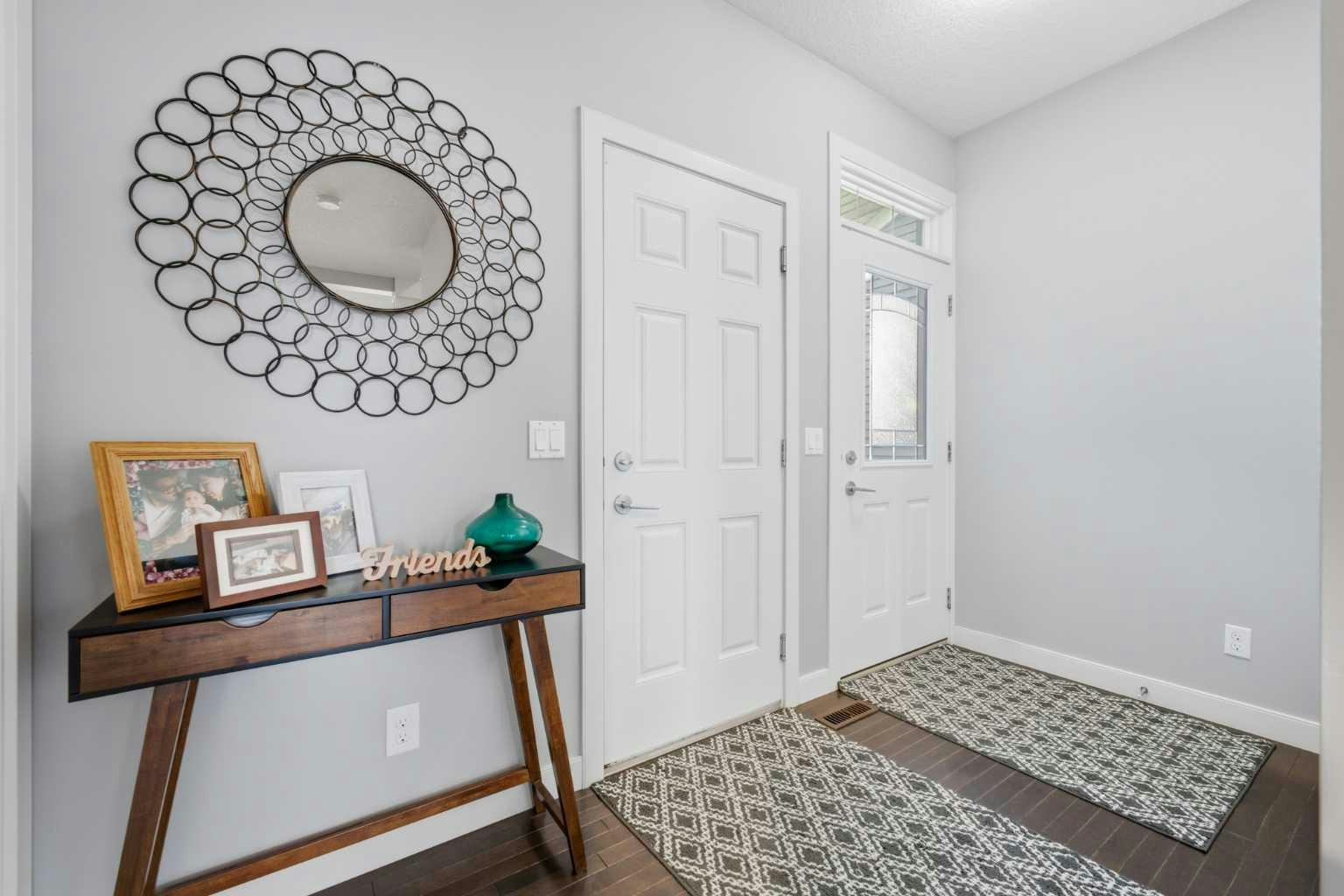 406 River Heights Crescent - 2