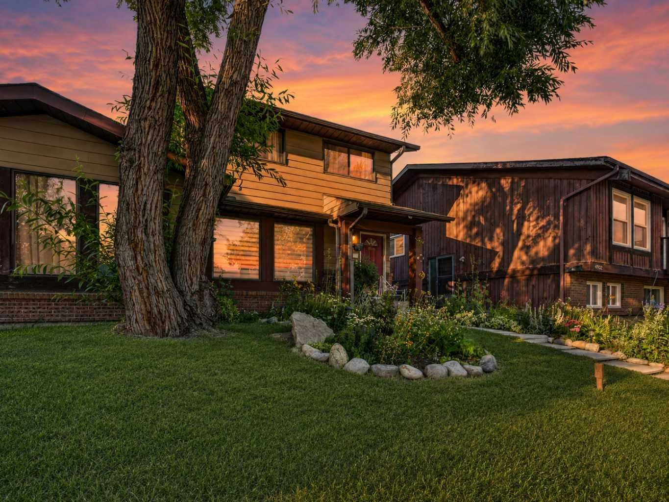 4726 44 Avenue NE, Calgary, AB, T1Y 3P1