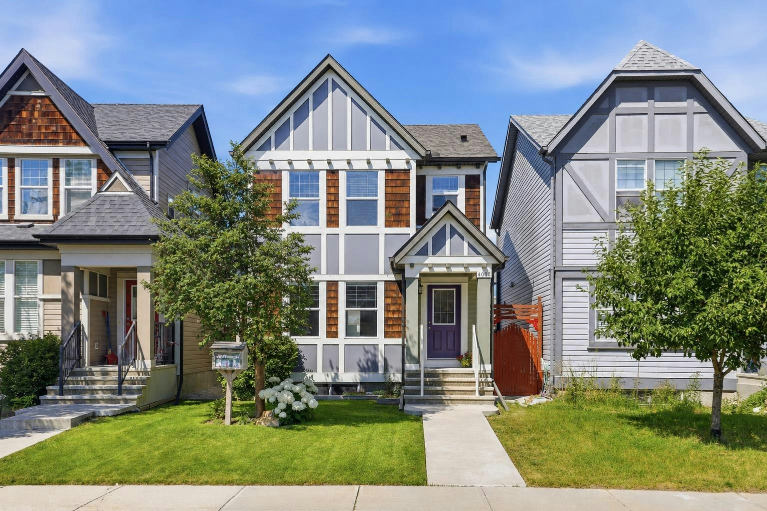 4008 New Brighton Grove SE, Calgary, AB, T2Z 1G4