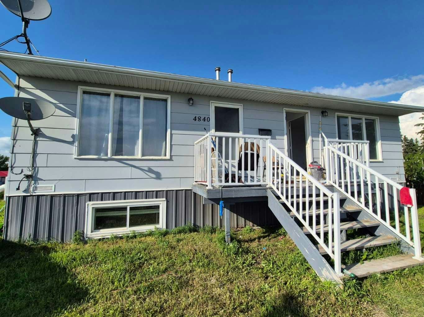 4848 49 Avenue, Wainwright, AB, T0B 2H0