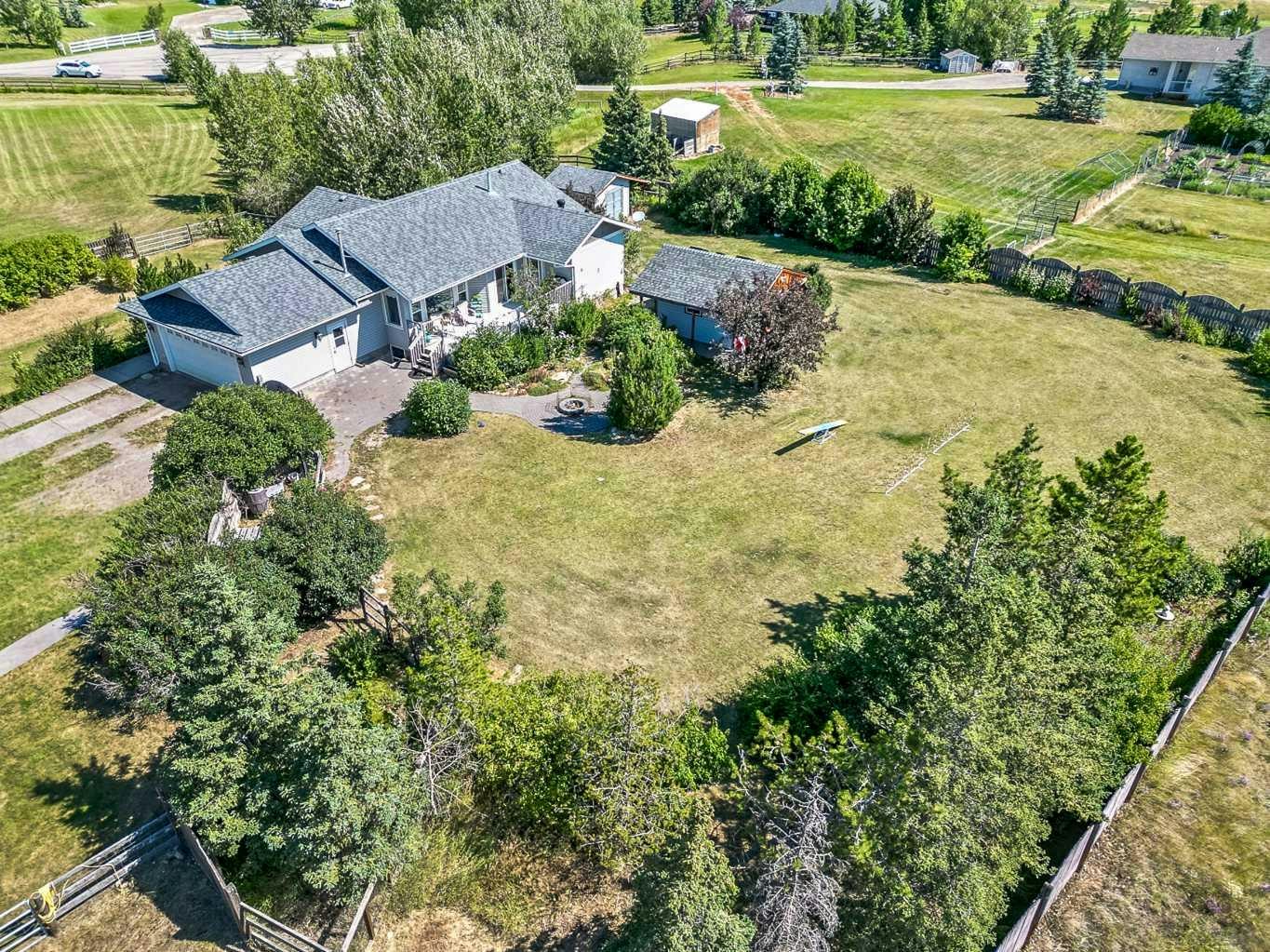 20031 496 Avenue E, Foothills County, AB, T1V 1N1