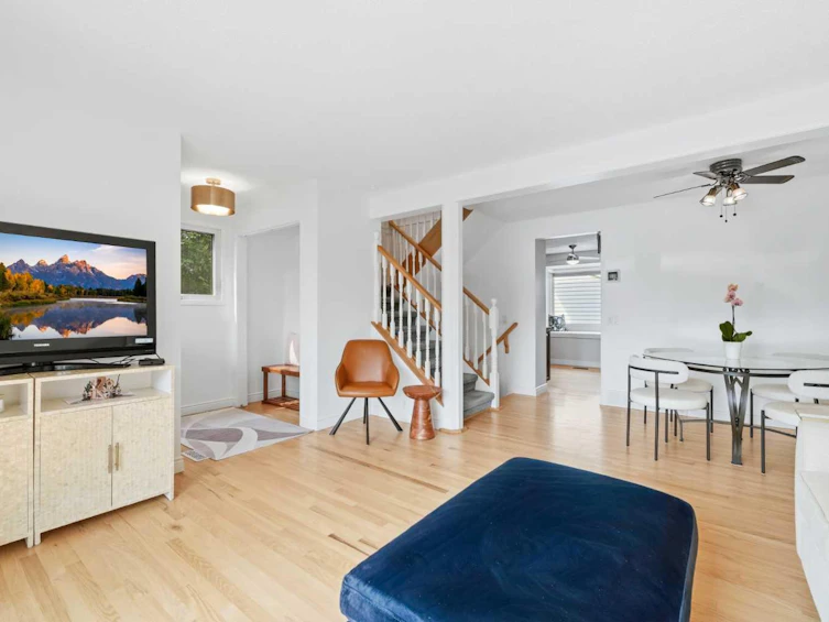 224 Erin Dale Place SE, Calgary, AB, T2B 2R7 - 6