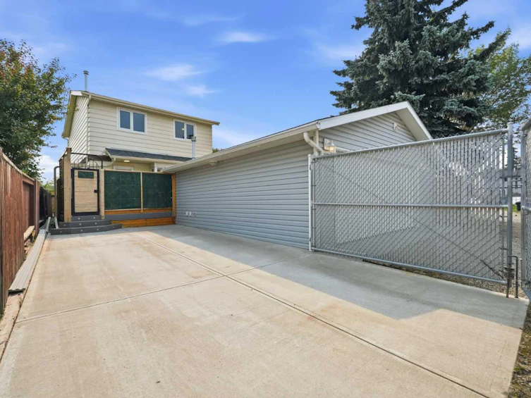 224 Erin Dale Place SE, Calgary, AB, T2B 2R7 - 44