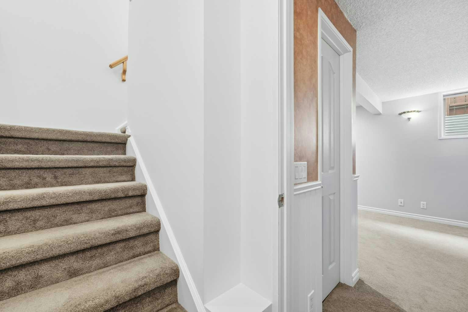 224 Erin Dale Place SE, Calgary, AB, T2B 2R7 - 25