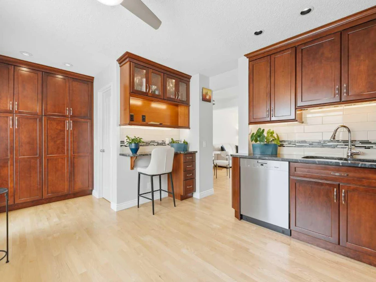 224 Erin Dale Place SE, Calgary, AB, T2B 2R7 - 9