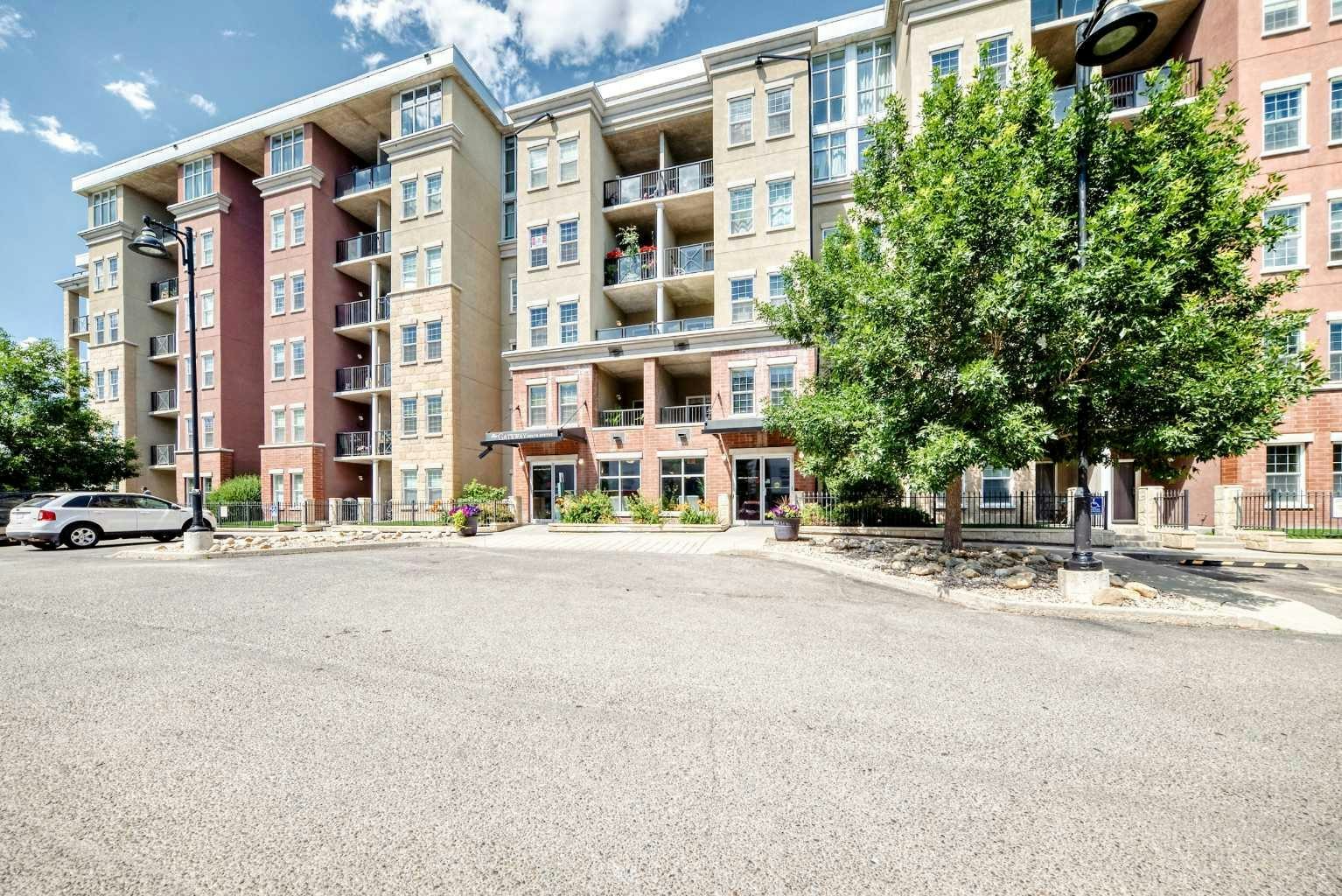 5601-11811 Lake Fraser Drive SE, Calgary, AB, T2J 7J4