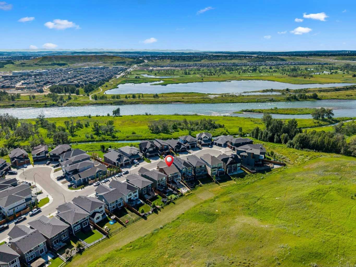 52 Cranbrook Cape SE, Calgary, AB, T3M 3L5