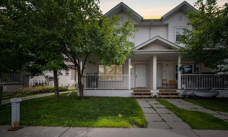 53-100 St.Laurent Way