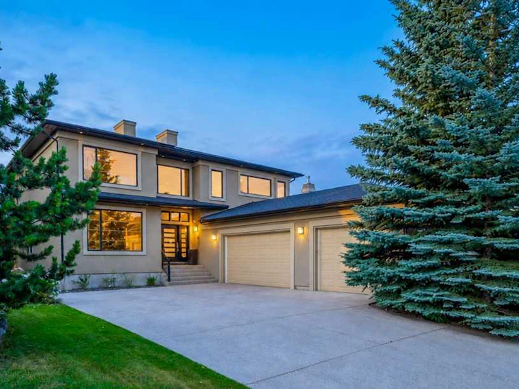 10 Aspen Ridge Way SW, Calgary, AB, T3H 5M3