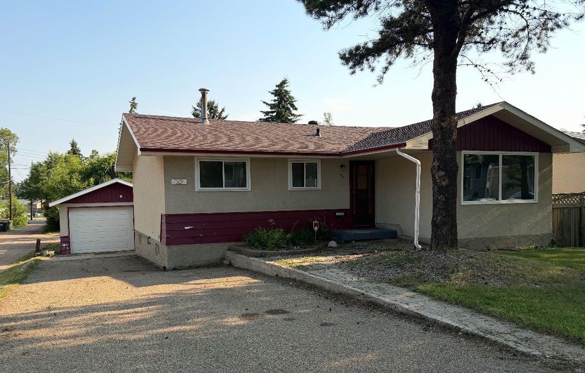 36 Grandview Crescent, Camrose, AB, T4V 2K6